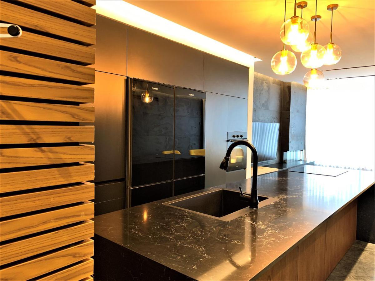 בת ים Luxury Aparment 5 Room 2 Minutes From The Beach מראה חיצוני תמונה